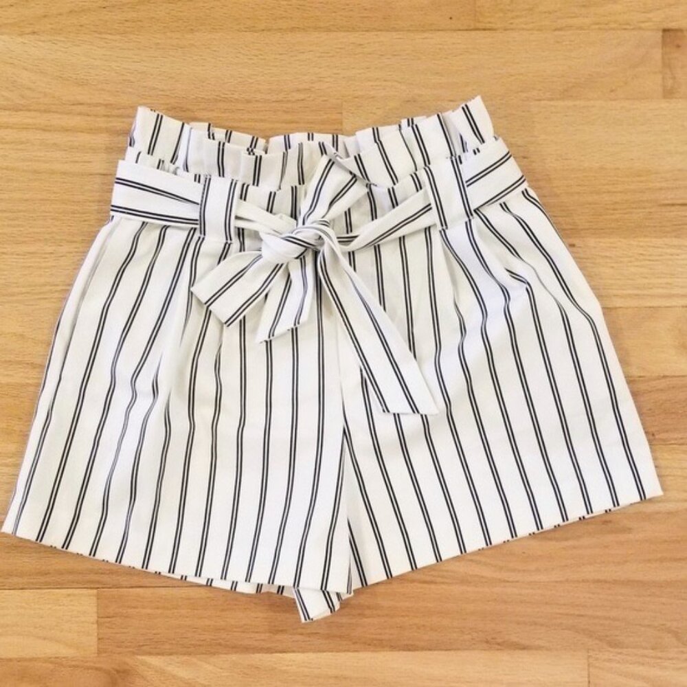 Zara Tie Waist Striped White Shorts XS
